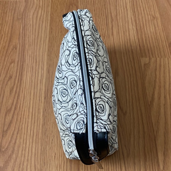 ❤️ Lancôme Rose Cosmetic Case and Makeup Bundle New - Picture 5 of 7